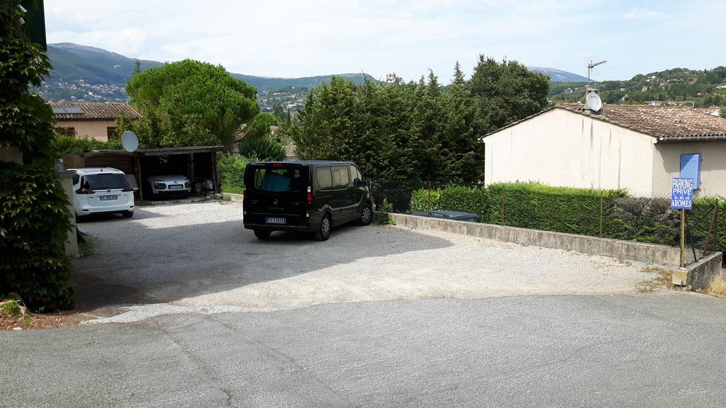 Auberge Les Aromes Grasse Exterior photo